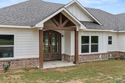 7711 S Cr 378, House other with 4 bedrooms, 2 bathrooms and null parking in Laneville TX | Image 3