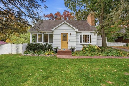 6509 Mendota Avenue, MIDDLETON, WI, 53562 | Card Image
