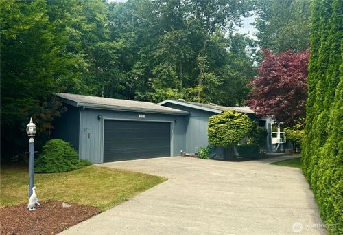 23-1093 Todd Pl, Burlington, WA, 98233-1444 | Card Image