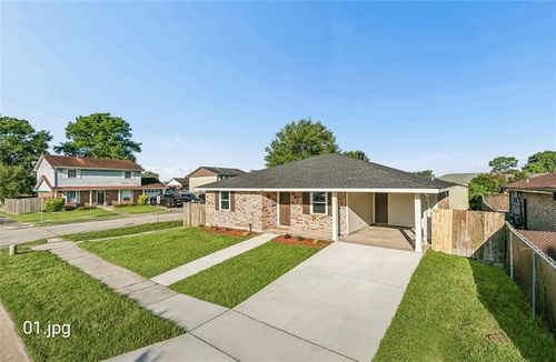 236 Willowbrook Dr, Gretna, LA, 70056-7816 | Card Image