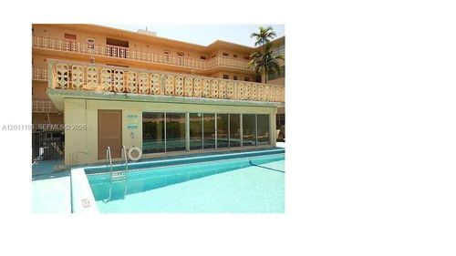 201-211 Ne 8th Ave, Hallandale Beach, FL, 33009-3580 | Card Image
