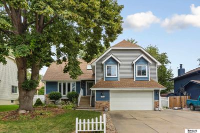 610 Oak Ridge Drive, House other with 4 bedrooms, 3 bathrooms and 2 parking in Papillion NE | Image 1