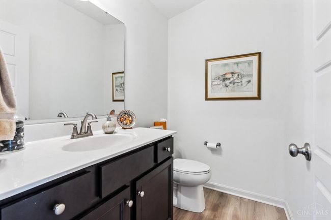 1291 Lake Run Dr, Condo with 2 bedrooms, 3 bathrooms and null parking in Lebanon OH | Image 21