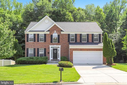 7613 Starshine Dr, District Heights, MD, 20747-1894 | Card Image