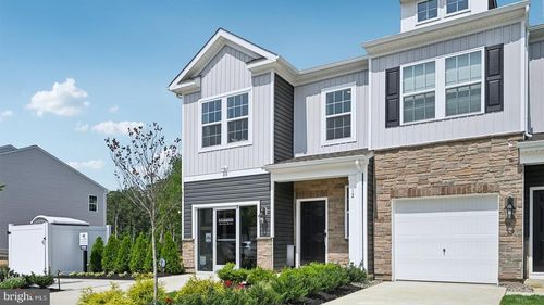 2 Reagan Dr, RUNNEMEDE, NJ, 08078 | Card Image