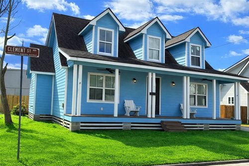 832 Clement St, Lake Charles, LA, 70601-4416 | Card Image