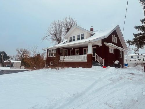 2821 & 2829 Se Mt Vernon Road, Cedar Rapids, IA, 52401 | Card Image