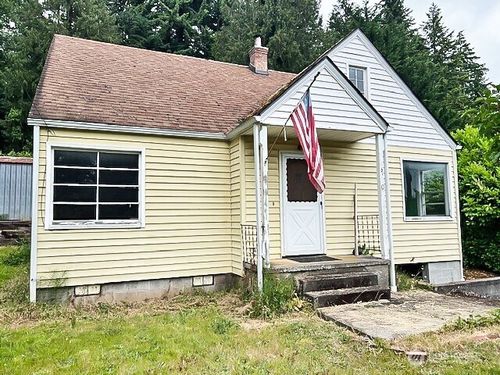 4140 Poplar Way, Longview, WA, 98632-5345 | Card Image