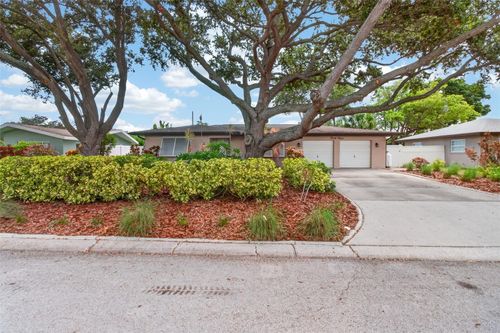 2012 Ripon Dr, Clearwater, FL, 33764-4753 | Card Image