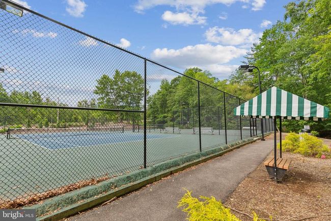 7879 Wintercress Ln, Townhouse with 4 bedrooms, 4 bathrooms and null parking in SPRINGFIELD VA | Image 25