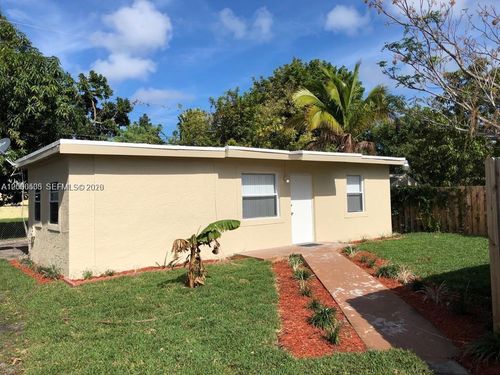 rear-2431 Plunkett St, Hollywood, FL, 33020-5841 | Card Image