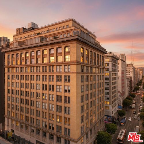 602-215 W 7th St, Los Angeles, CA, 90017-3802 | Card Image
