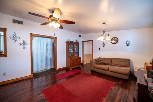 4027 W Caro Rd, Caro, MI, 48723-9644 | Card Image
