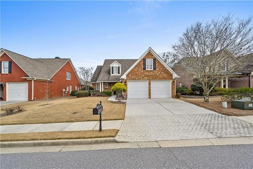 730 Windsor Place Cir, Grayson, GA, 30017-4910 | Card Image