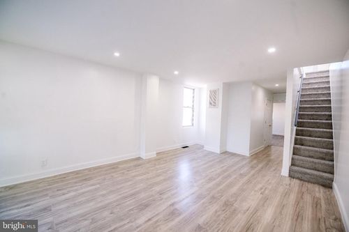3118 Monument St, BALTIMORE, MD, 21205-2832 | Card Image