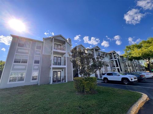 10102-2550 N Alafaya Trl, ORLANDO, FL, 32826-3702 | Card Image