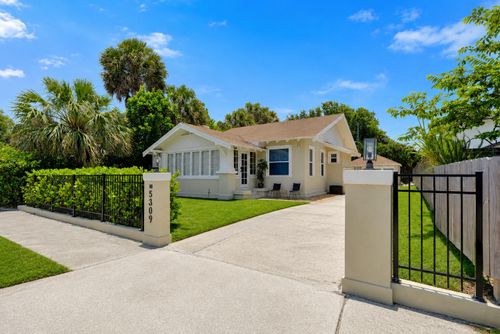 5309 N Flagler Dr, West Palm Beach, FL, 33407-2707 | Card Image