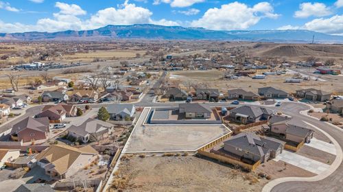 121 Dry Creek Ct, Grand Junction, CO, 81503-9300 | Card Image