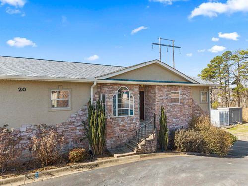 unit-20a-620 Grand Point Dr, Hot Springs, AR, 71901-8984 | Card Image