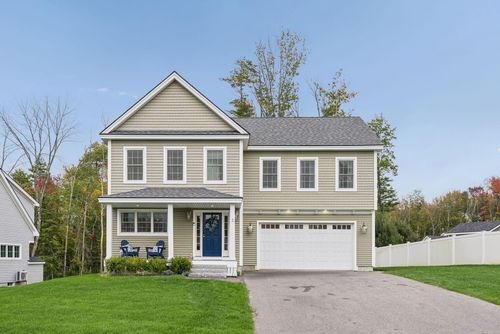 3 Winn Way, Scarborough, ME, 04074-4431 | Card Image