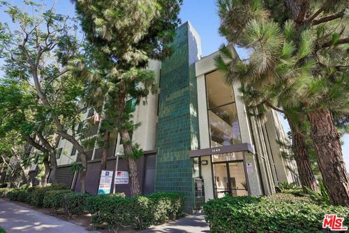 310-1140 E Ocean Blvd, Long Beach, CA, 90802-4825 | Card Image