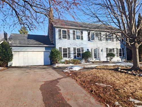 4520 Juneau Ln N, Plymouth, MN, 55446-2116 | Card Image