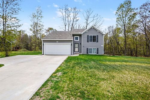 15393 Buck Hollow Dr Ne, Gowen, MI, 49326-8704 | Card Image