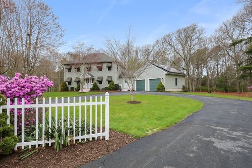 11 Myas Ct, Wareham, MA, 02571-1804 | Card Image