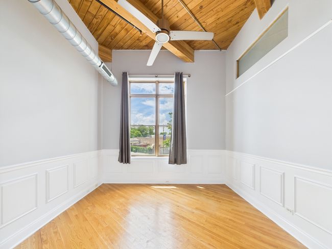 APT-205 - 3637 N Spaulding Ave, Condo with 2 bedrooms, 2 bathrooms and null parking in CHICAGO IL | Image 12