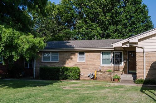 1748 S Walnut St, Pauls Valley, OK, 73075-6919 | Card Image