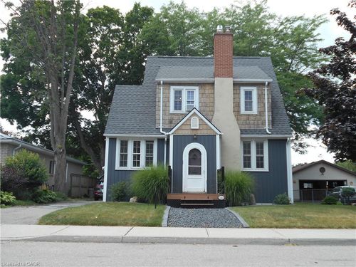 244 Kent St S, Simcoe, ON, N3Y2Y4 | Card Image