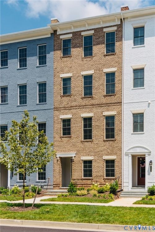 10 E Cary St, Richmond, VA, 23219-3733 | Card Image