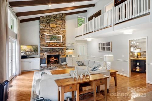 159 Big Poplar Ln, Zirconia, NC, 28790 | Card Image