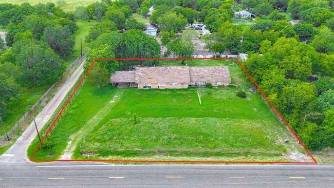 604 W Main St, House other with 3 bedrooms, 1 bathrooms and null parking in Richland TX | Image 4