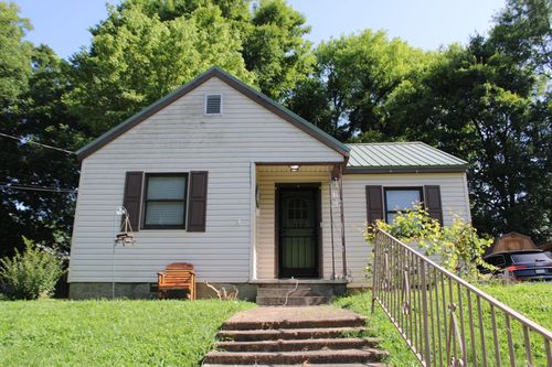 138 Church St, Ripley, TN, 38063-1559 | Card Image