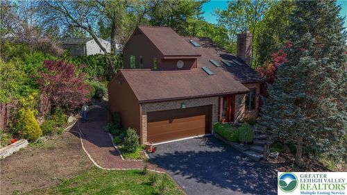 4004 Westview Dr, Allentown, PA, 18104-5836 | Card Image