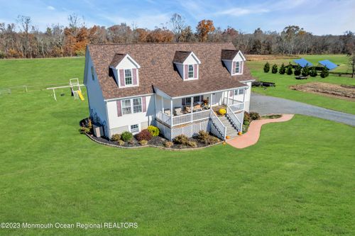 104 Bunting Bridge Road, Cookstown, NJ, 08511 | Card Image