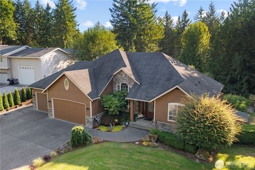 13718 58th Street Se, Snohomish, WA, 98290 | Card Image