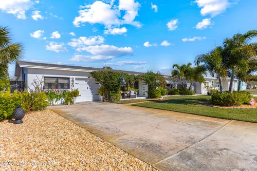 229 Ne 1st St, Satellite Beach, FL, 32937-3762 | Card Image