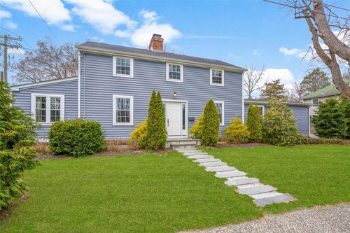 1 Harmon Dr, Larchmont, NY, 10538-1825 | Card Image