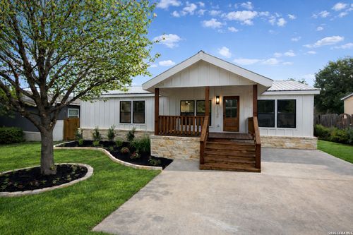 12140 Edelweiss Dr, La Coste, TX, 78039 | Card Image