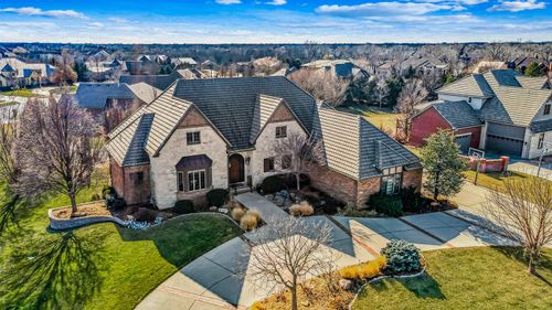 2009 N Clear Creek Ct, Wichita, KS, 67230-1815 | Card Image