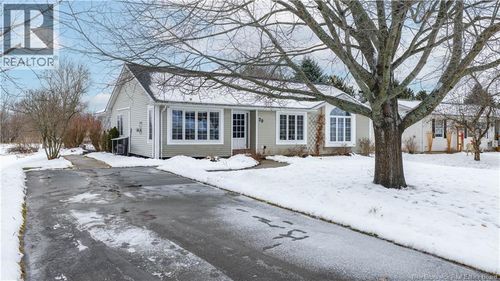 29 Oak Crt, Sussex, NB, E4E2L7 | Card Image
