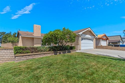 6111 Leyte St, Cypress, CA, 90630-5638 | Card Image
