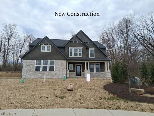 6099 Upland Ridge Dr, Medina, OH, 44256-6141 | Card Image