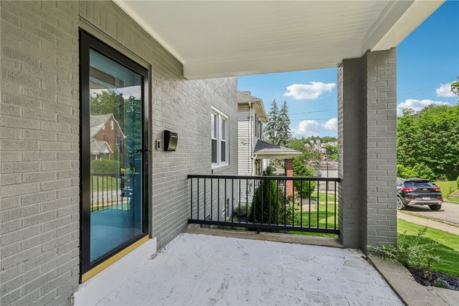 Front Porch | Image 4