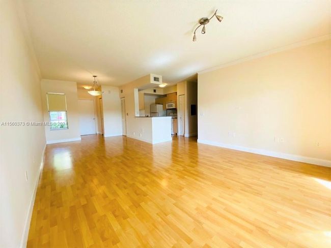 APT-102 - 2424 Centergate Dr, Condo with 1 bedrooms, 1 bathrooms and null parking in Miramar FL | Image 9