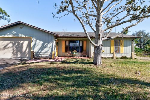 397 Warren St, SEBASTIAN, FL, 32958-4251 | Card Image