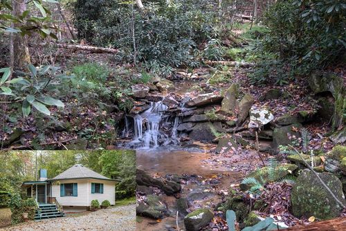 218 Hunter Valley Rd, Murphy, NC, 28906-4256 | Card Image