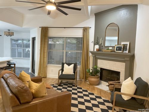 2126 N Ranch Estates Blvd, New Braunfels, TX, 78130-9077 | Card Image